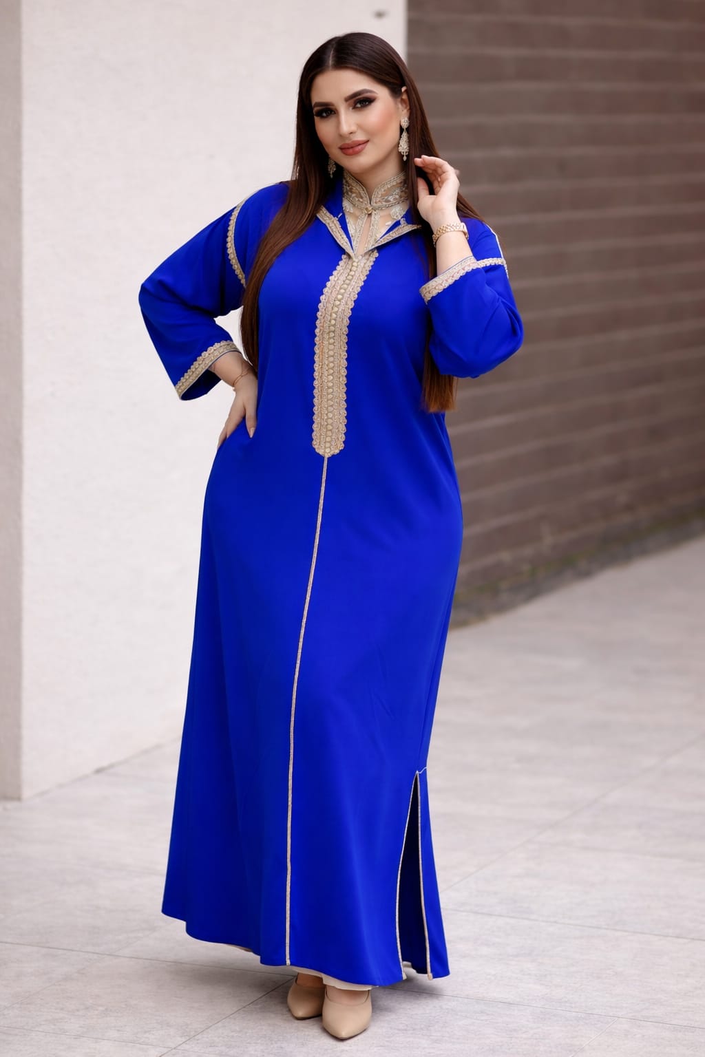 إطلالة رائعة لجلابة تقليدية أنيقة بزواق المعلم