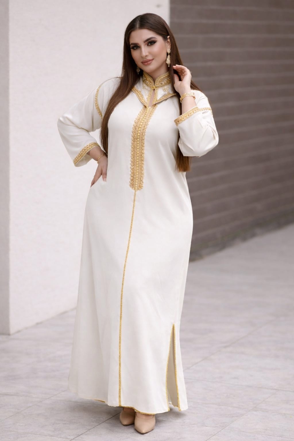 إطلالة رائعة لجلابة تقليدية أنيقة بزواق المعلم