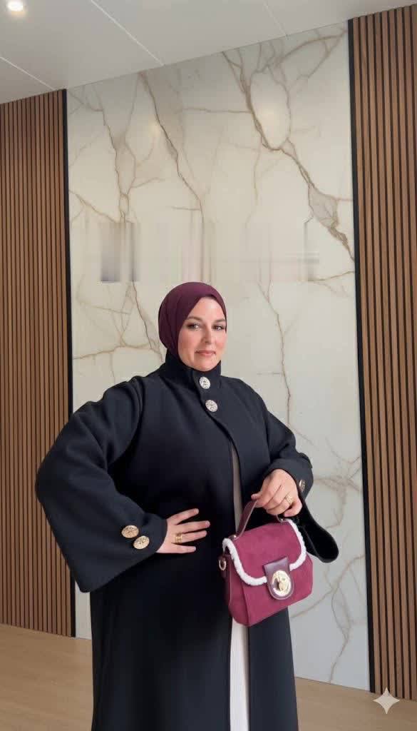 معطف ملكي فاخر